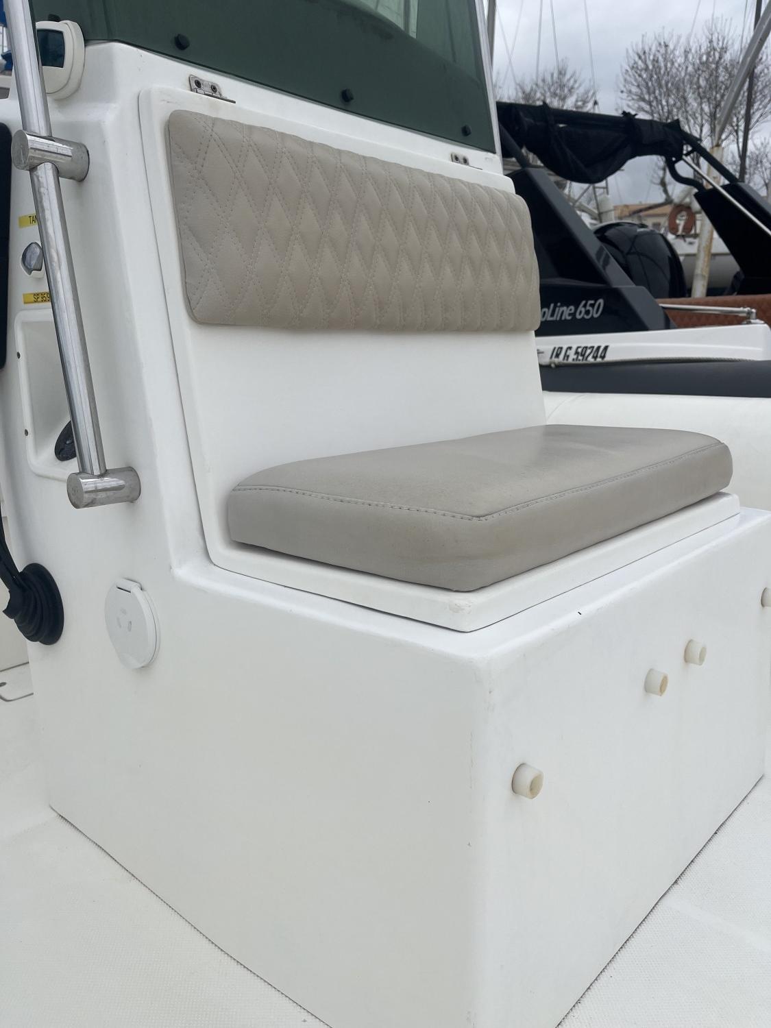 slider 9 Tiger Marine Tiger 650 Open